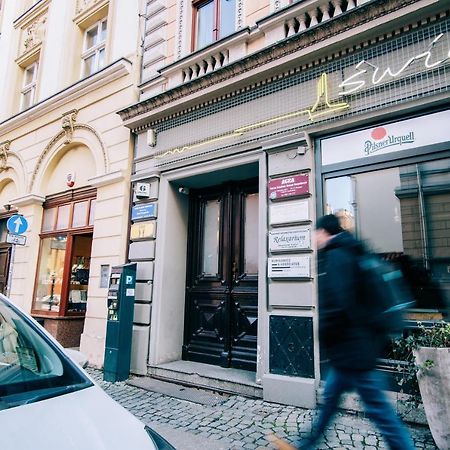 Klimatyczny Apartament Przy Rynku Wroclaw Bagian luar foto