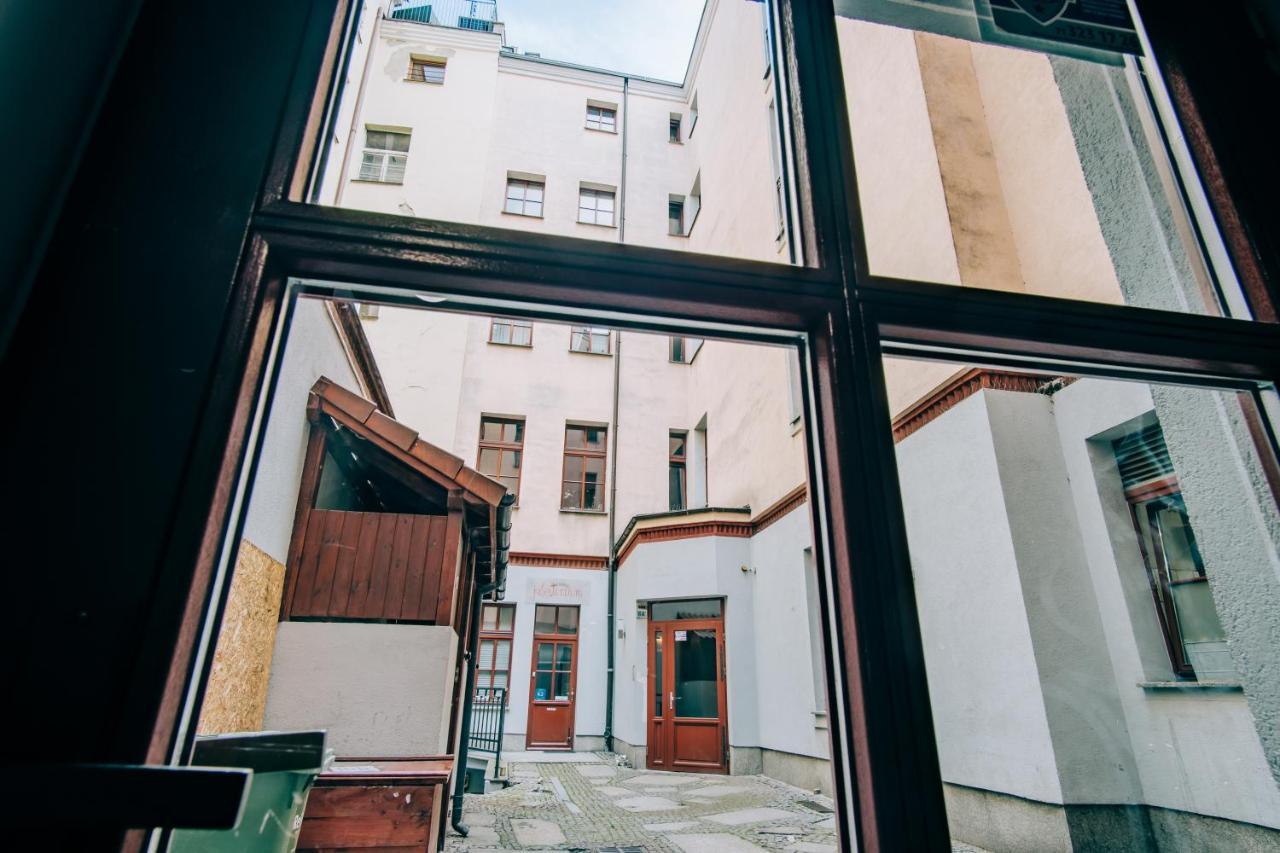 Klimatyczny Apartament Przy Rynku Wroclaw Bagian luar foto