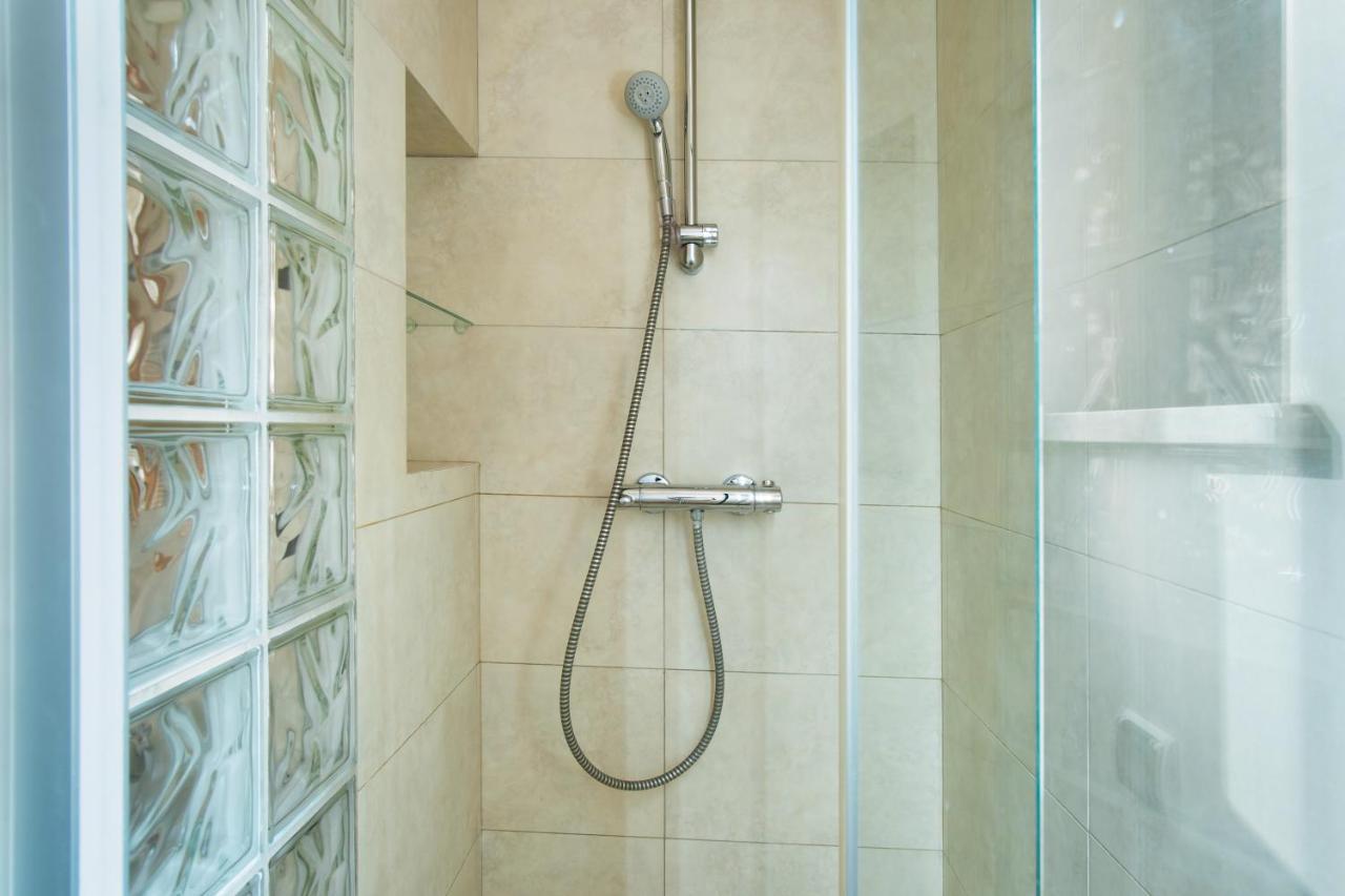 Klimatyczny Apartament Przy Rynku Wroclaw Bagian luar foto