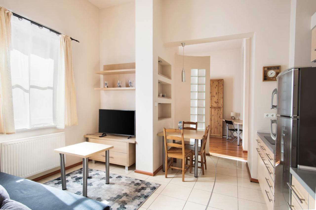 Klimatyczny Apartament Przy Rynku Wroclaw Bagian luar foto